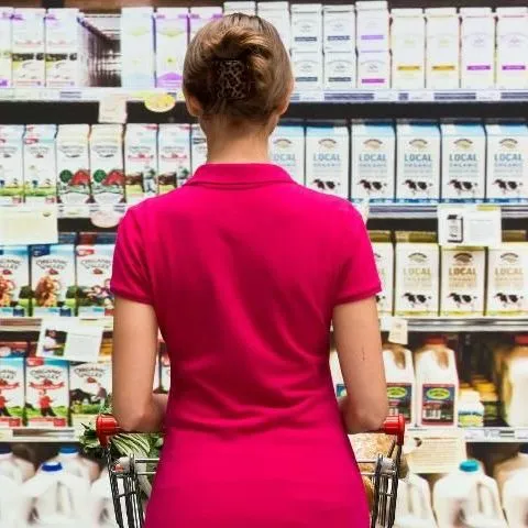 thumbnail for publication: De Compras para la Salud: Leche